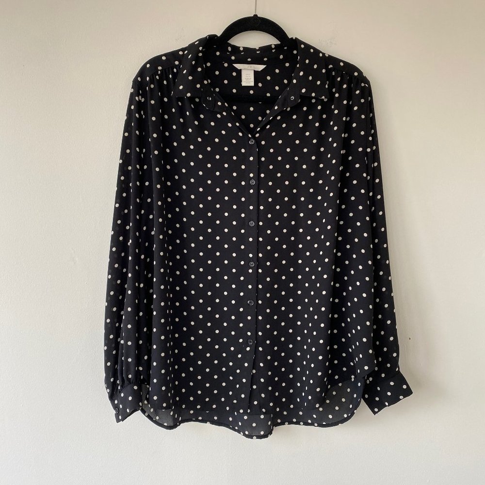 Black Flowy H&M Polka Dot Blouse Size XL